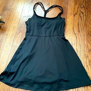 NWOT MWL flex cutout fitness dress
